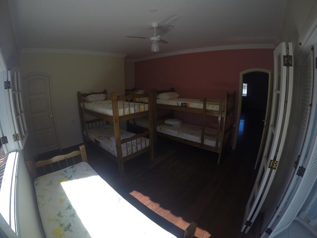 Canguru Hostel Парати Стая снимка