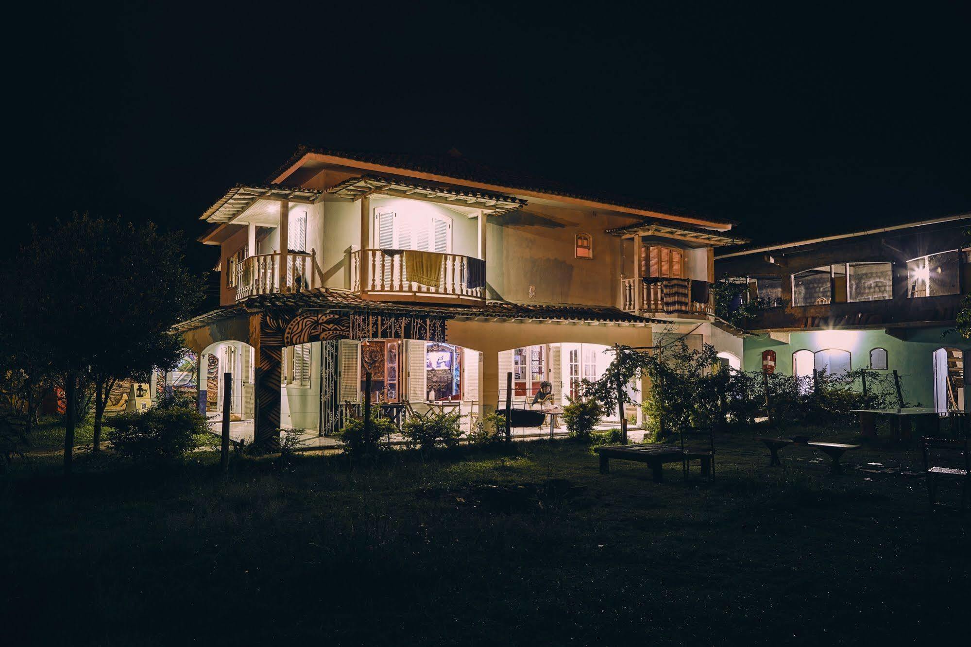 Canguru Hostel Парати Екстериор снимка